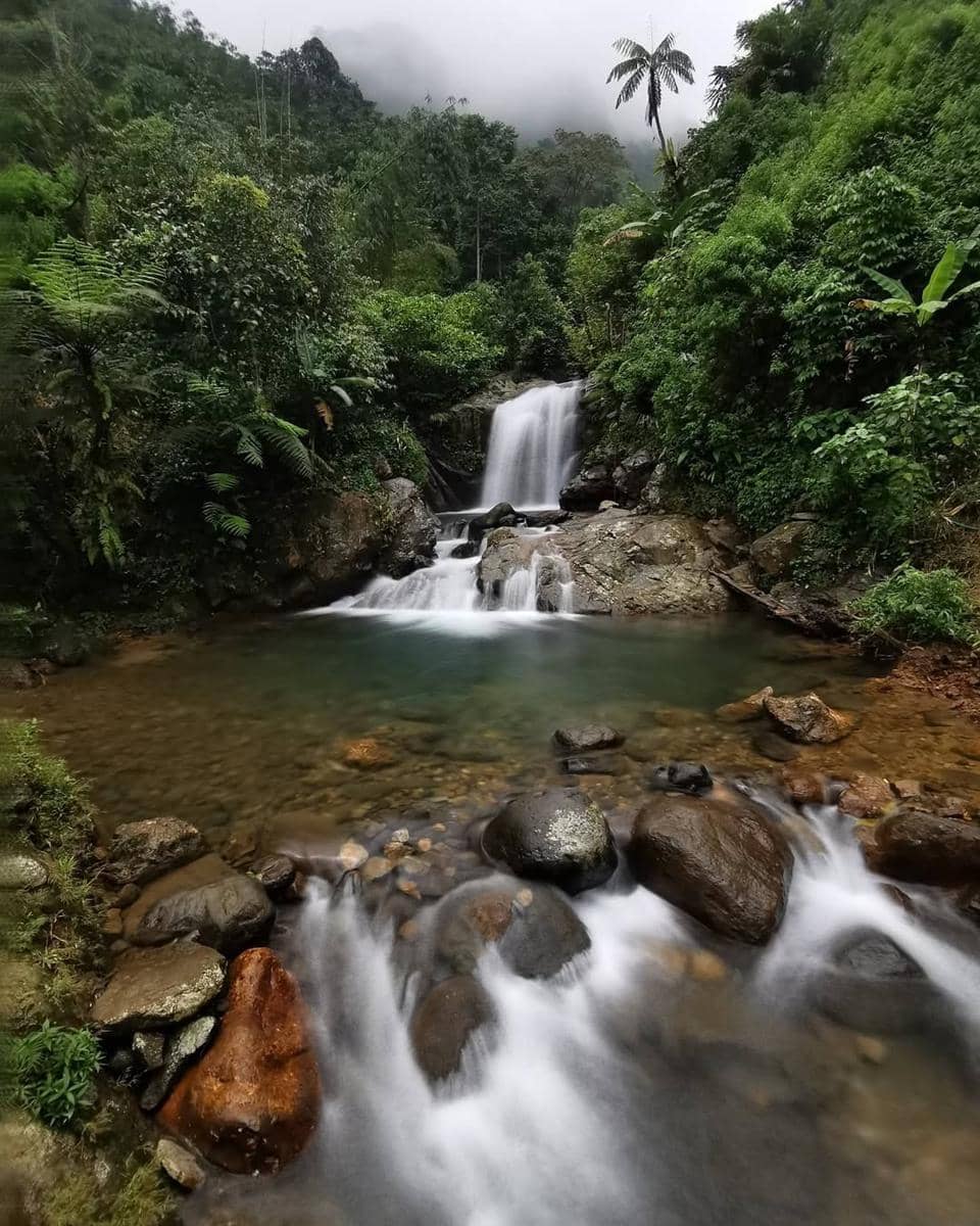 tempat trekking di Sentul