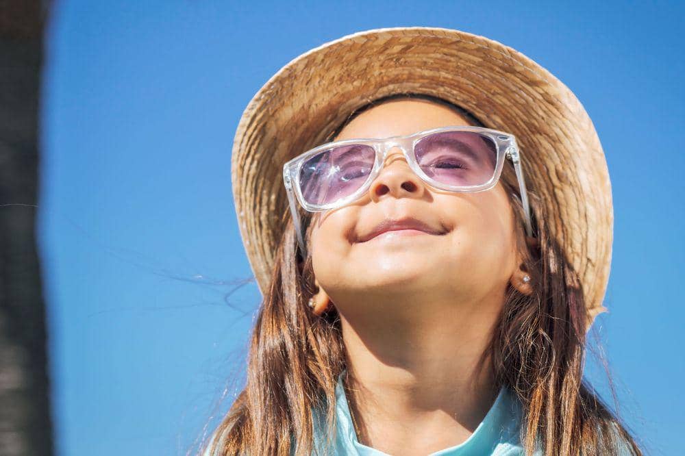 4 Tips Re-apply Sunscreen untuk Kamu yang Aktif Terkena Sinar Matahari