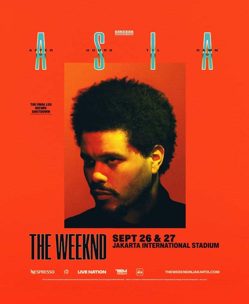 Poster konser The Weeknd dengan latar oranye menampilkan jadwal pertunjukan di Jakarta International Stadium pada 26 dan 27 September.
