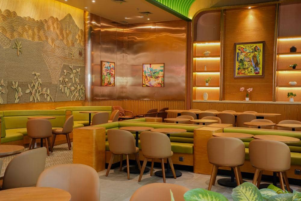 Interior Starbucks Reserve Mall of Indonesia.jpg