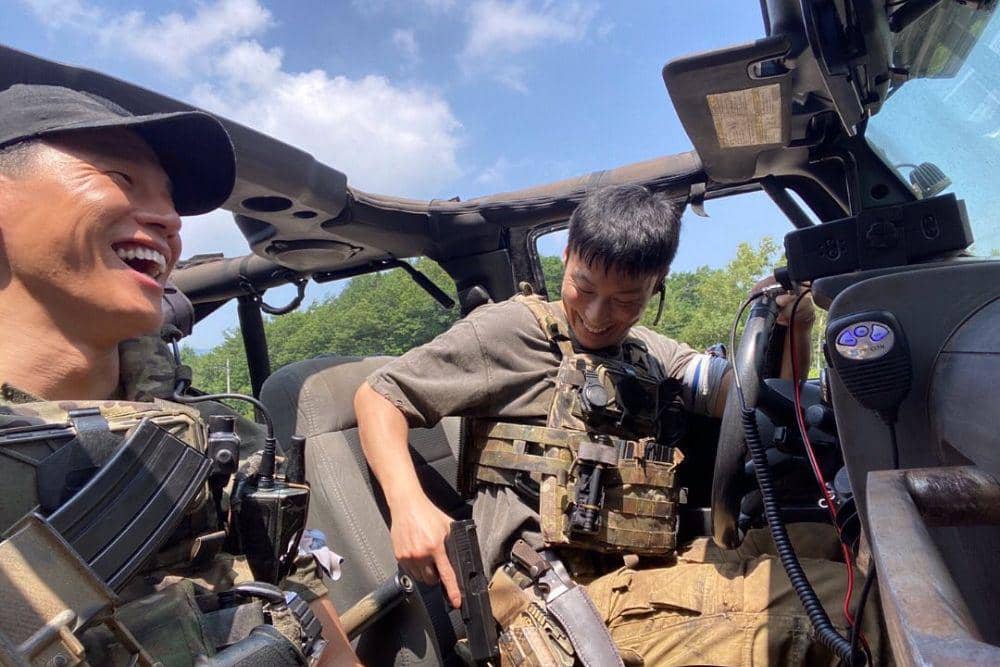 Heo Nam Jun dan Kim Moo Yeol