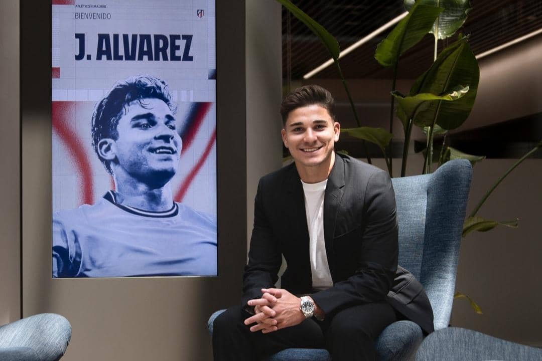 Profil Julian Alvarez, Pesepak Bola Argentina yang Jadi Idola Baru