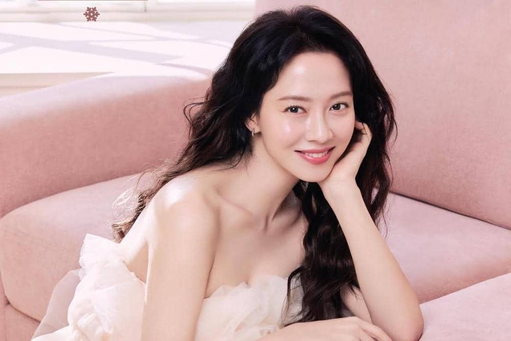 7 Fakta Keluarga Song Ji Hyo, Orang Tuanya Pengusaha Kapal Ferry