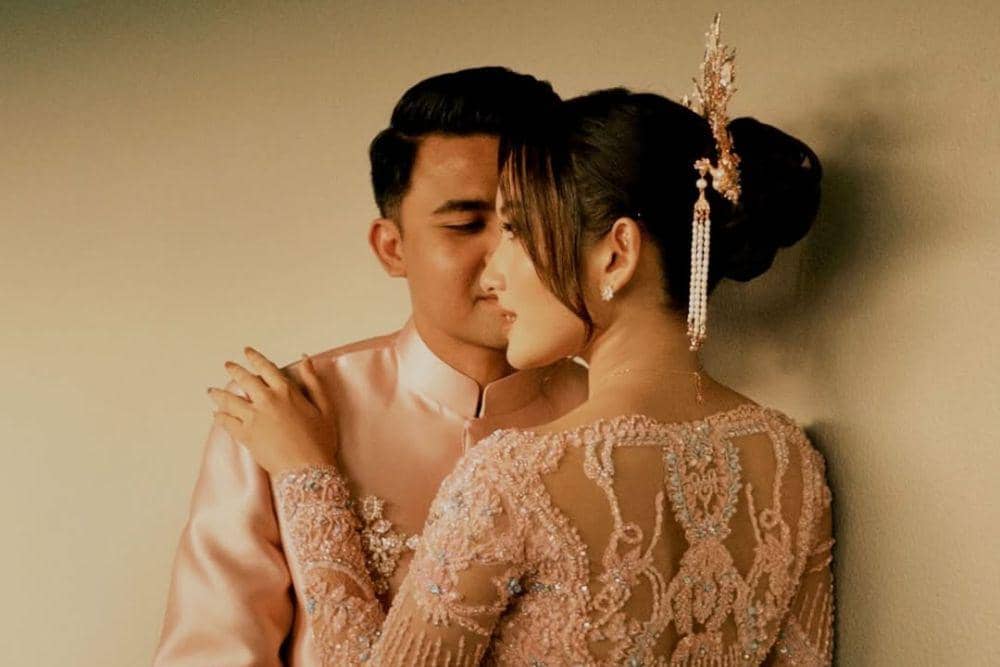 Asnawi Mangkualam dan Yuriska Patricia