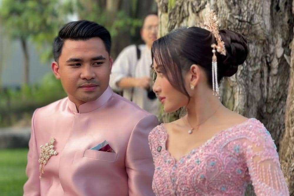 Asnawi Mangkualam dan Yuriska Patricia