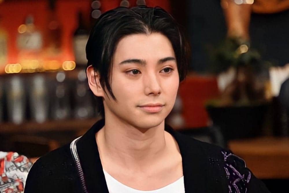 Nijiro Murakami