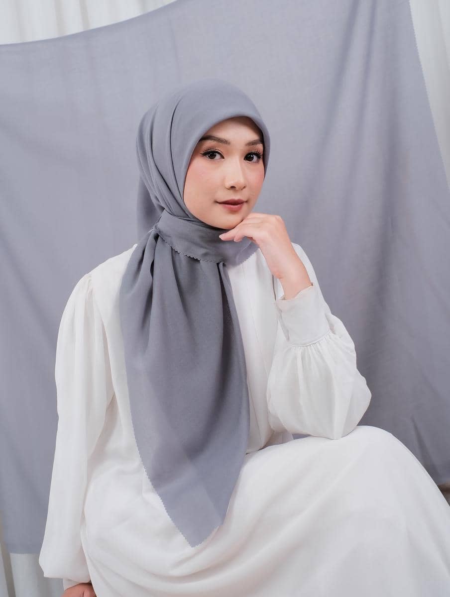 rekomendasi warna kalem untuk hijab 