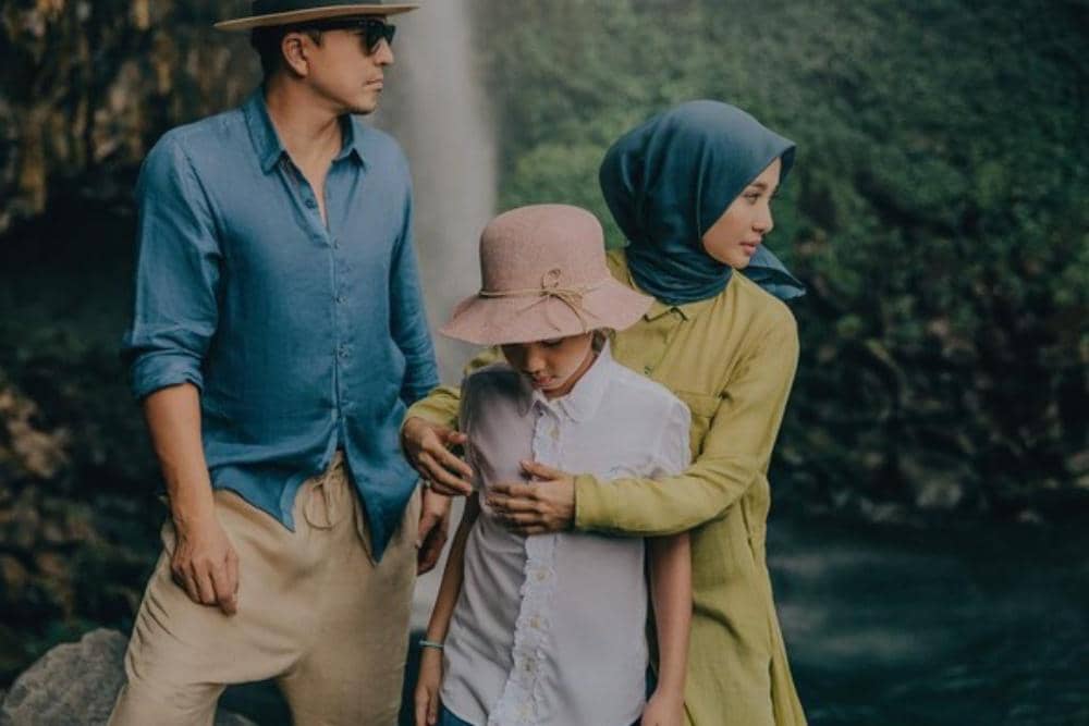 Artis Ajak Anak Pre-Wedding