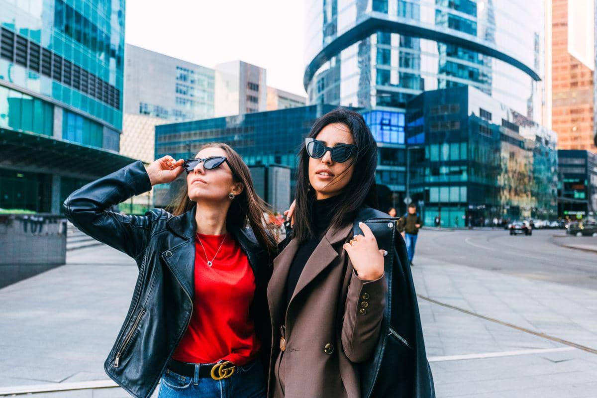 5 Kesalahan Layering yang Bisa Membuat Outfit Terlihat Berlebihan