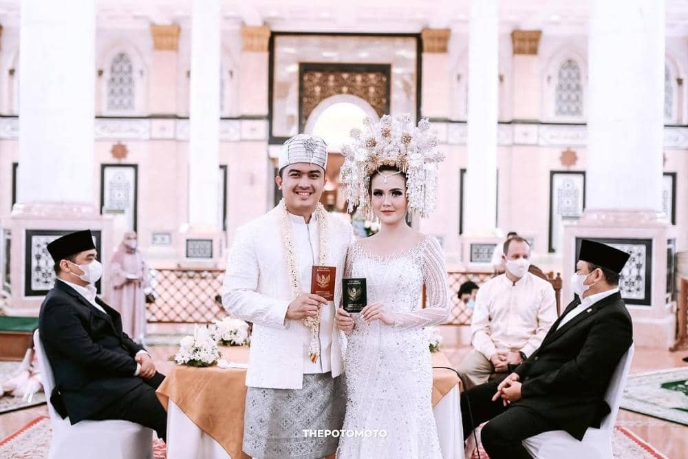 “Dan nikahkanlah orang-orang yang masih membujang di antara kamu, dan juga orang-orang yang laya.jpg