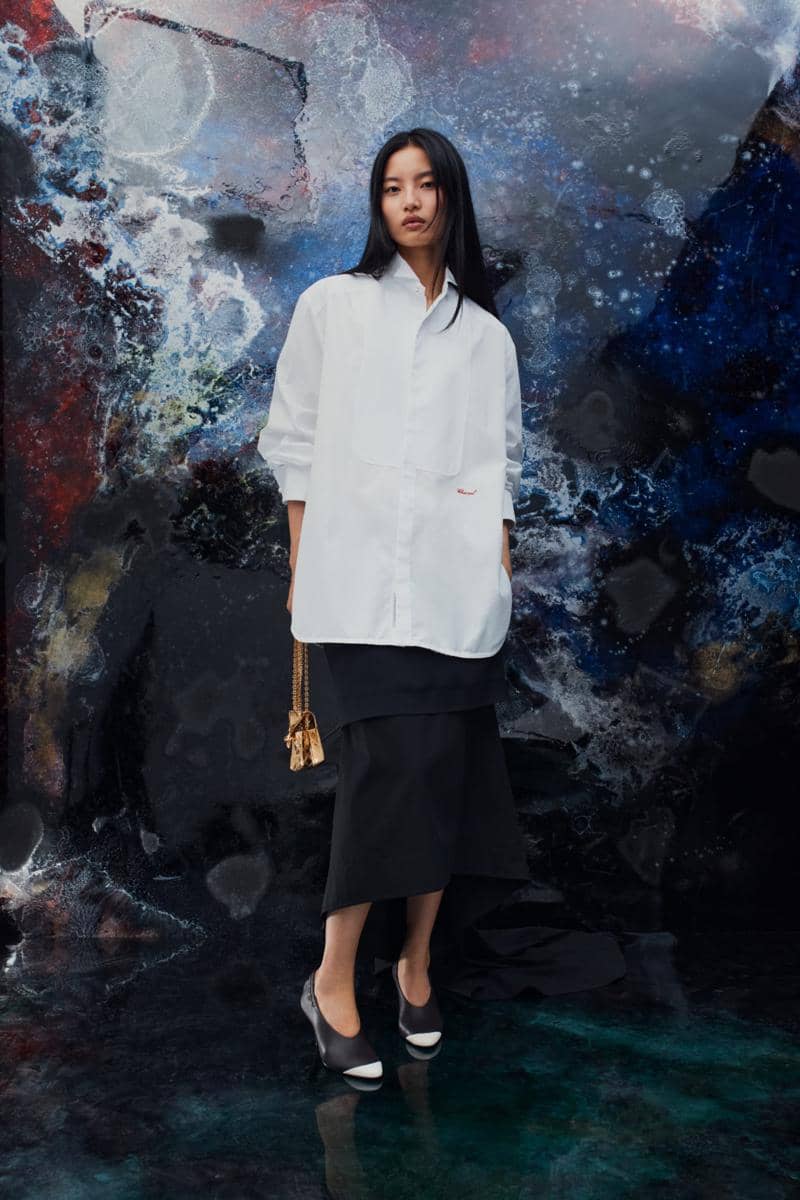 CHANEL akuisisi Charvet