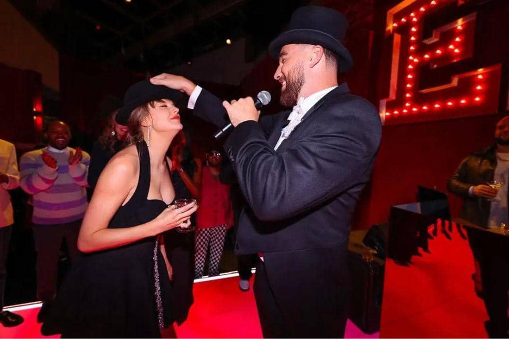 Taylor Swift dan Travis Kelce
