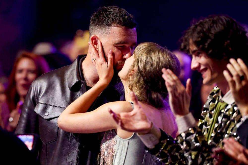 Taylor Swift dan Travis Kelce