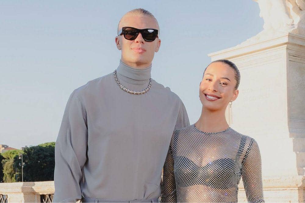 10 Potret Mesra Erling Haaland dan Isabel Haugseng Johansen, Romantis!