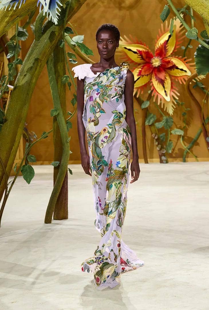 Courtesy-of-CHANEL-FALL-WINTER-2026-HAUTE-COUTURE-04.jpg