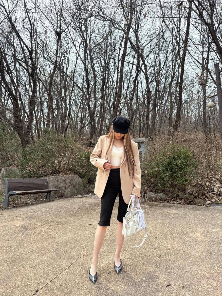 Huh Yunjin LE SSERAFIM