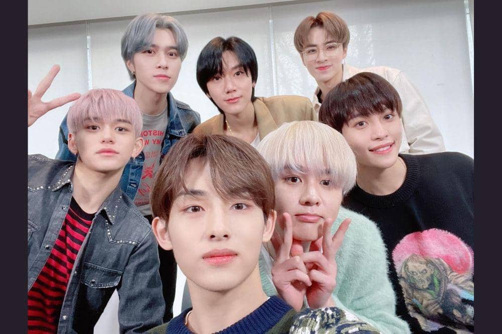 Resmi Keluar, Ini 10 Potret Kenangan Winwin dan Member NCT