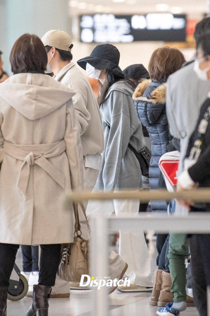 potret kebersamaan Lee Jong Suk dan IU