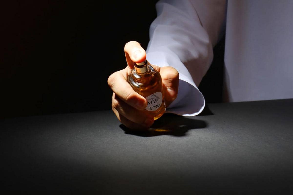 ilustrasi parfum