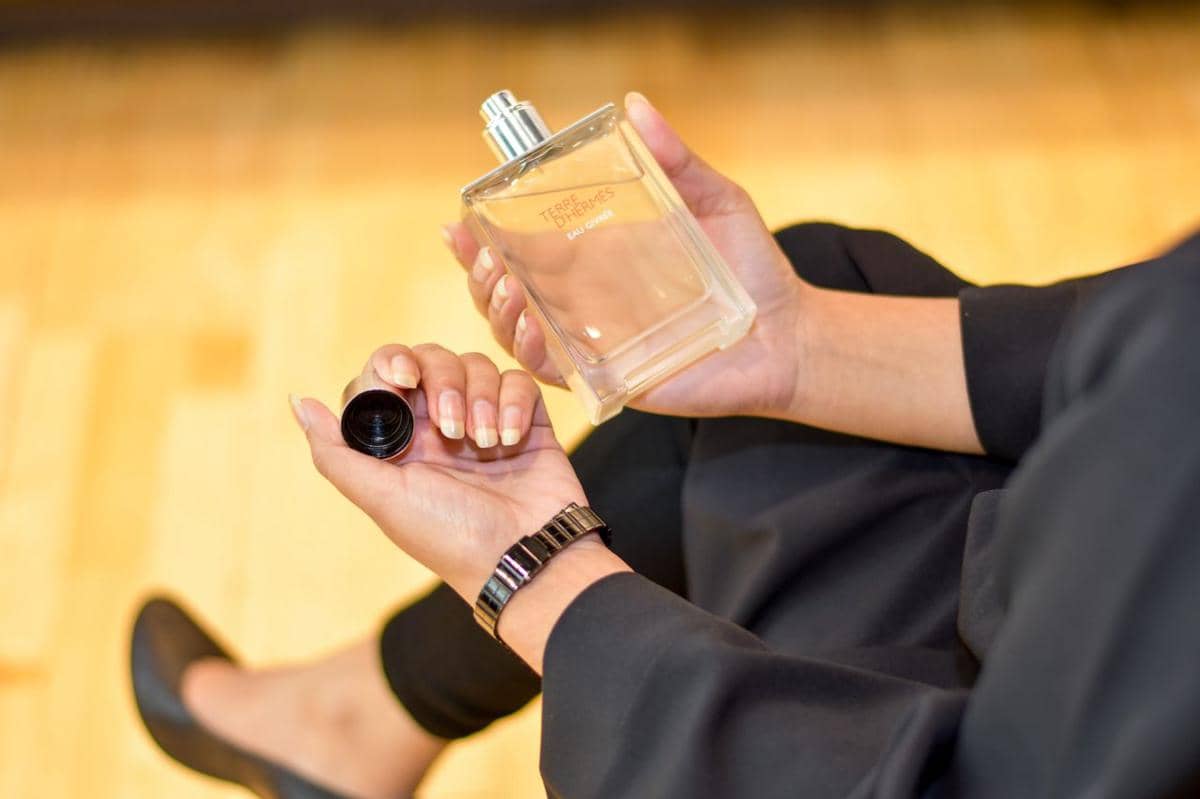 5 Kesalahan Menyimpan Parfum yang Bisa Mengubah Aromanya