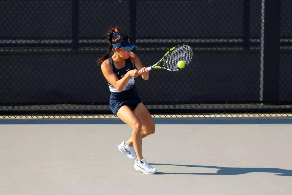 Cara Mencegah Cedera Saat Bermain Tenis, Cocok untuk Kamu yang Pemula