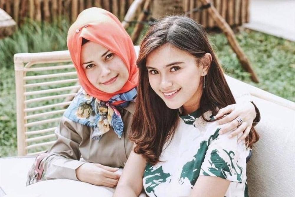 Audi Marissa dan ibunya