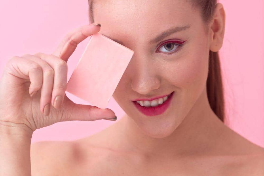 Selalu sedia oil blotting paper