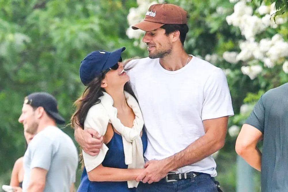 Nina Dobrev dan Dougie Joseph