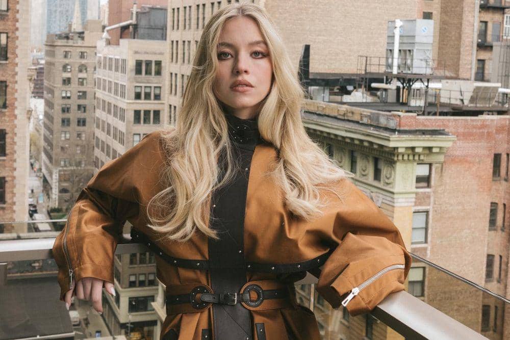 Intip Elegant Formal Look a la Sydney Sweeney yang Classy