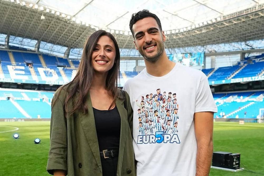 Mikel Merino dan Lola Liberal