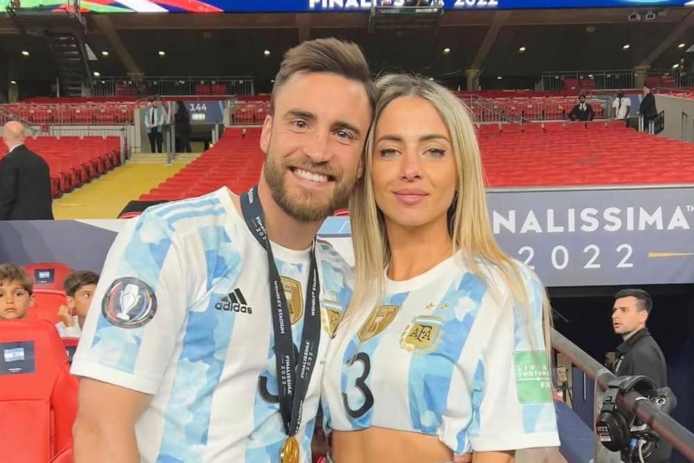 Nicolás Tagliafico dan Caro Calvagni