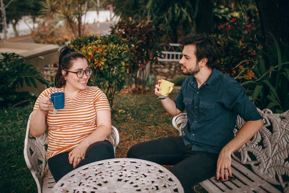 cara menghadapi pasangan introvert