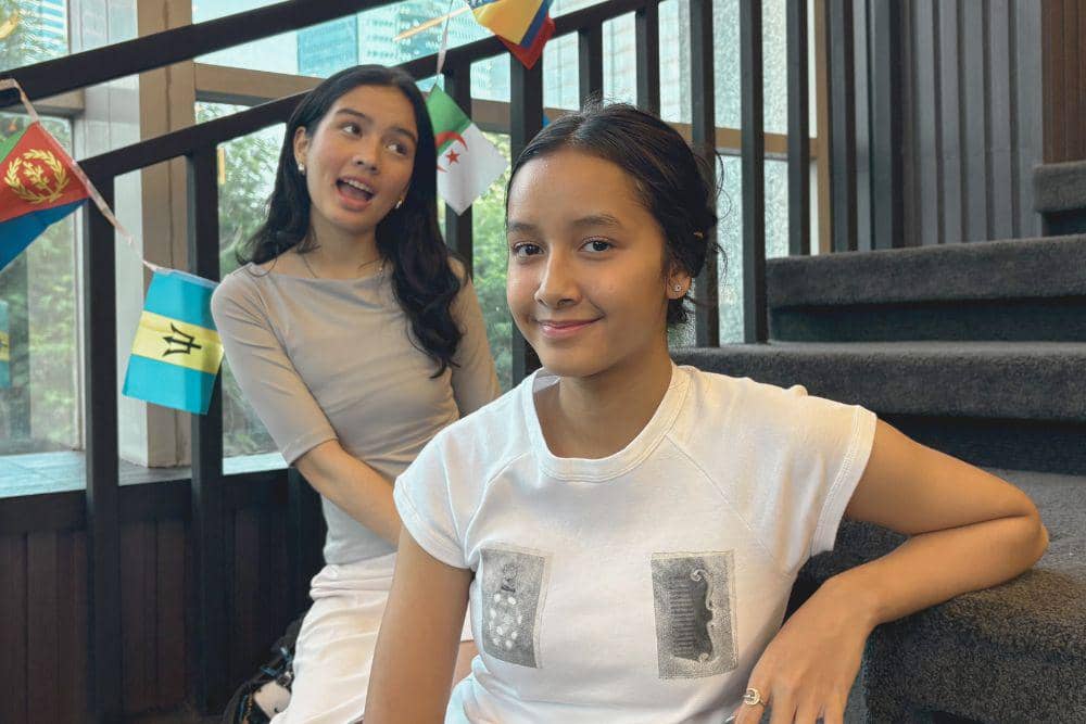 Katyana Mawira dan Widuri Puteri