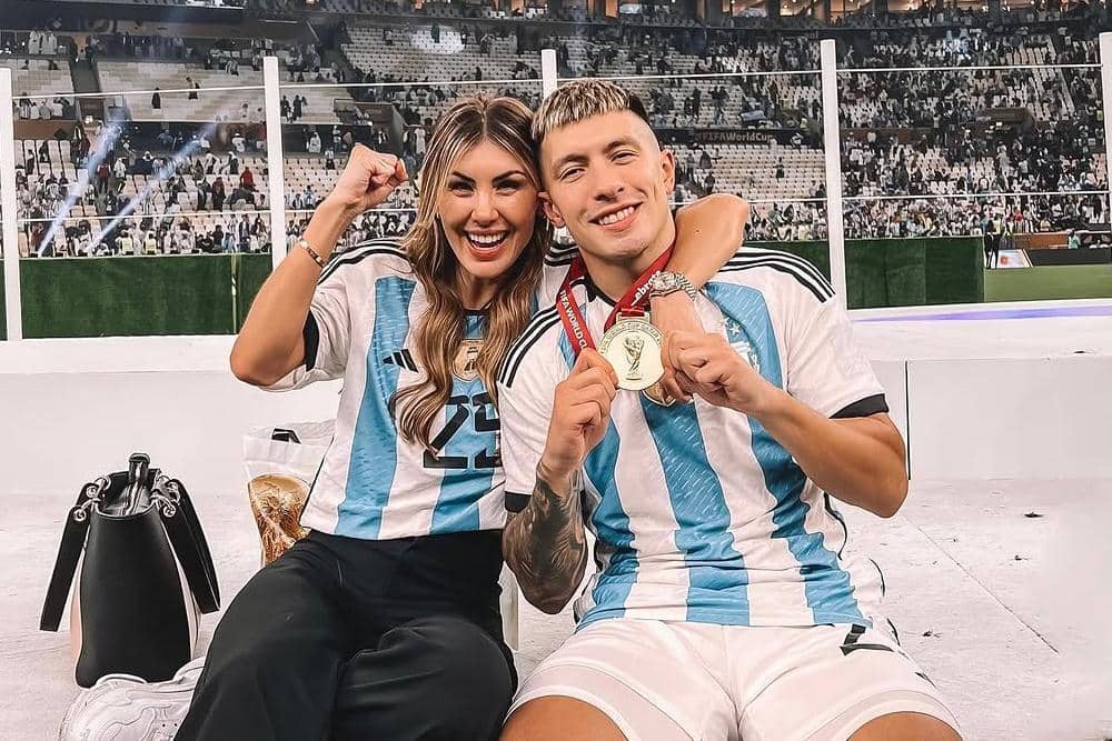 Lisandro Martínez dan Muriel López Beníte