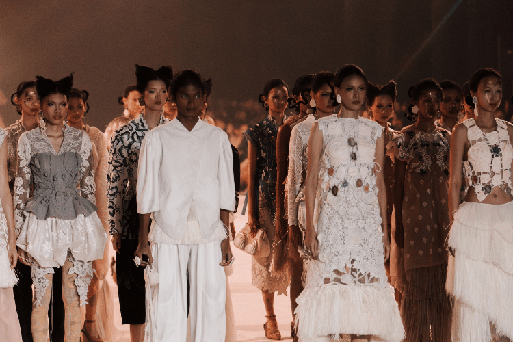 Bawa Batara Kala ke Runway, TOTON 2027 Hadirkan Koleksi 'KALA'