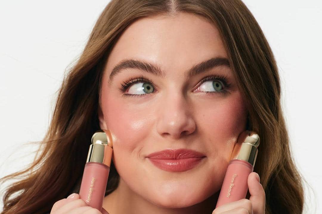 Ella Bright Ditunjuk Menjadi Ambassador Pertama Rare Beauty