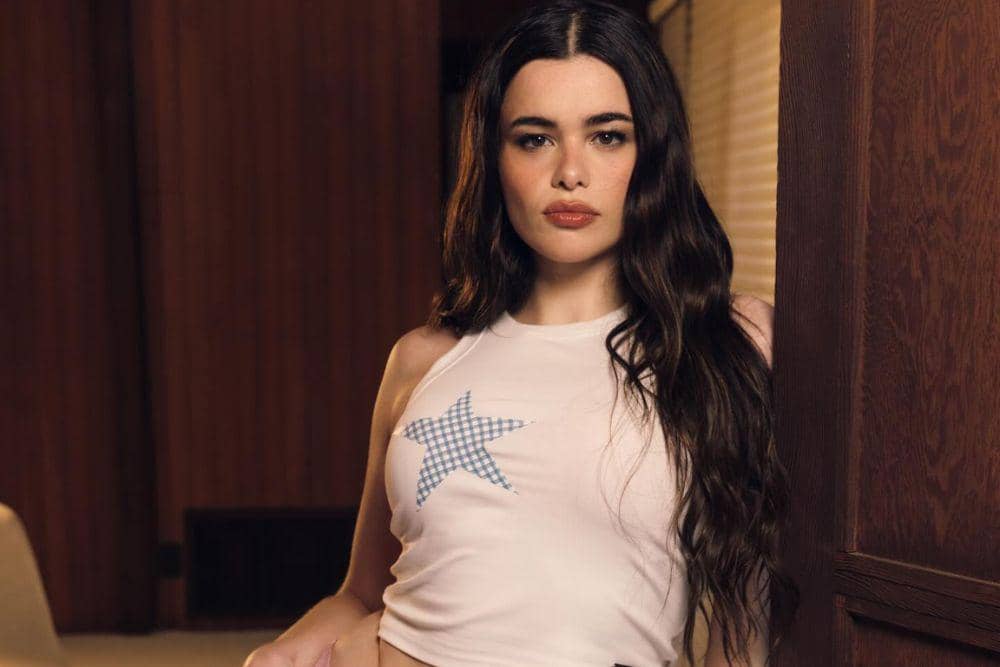 Intip Makeup Look Barbie Ferreira yang Fresh dan Stunning