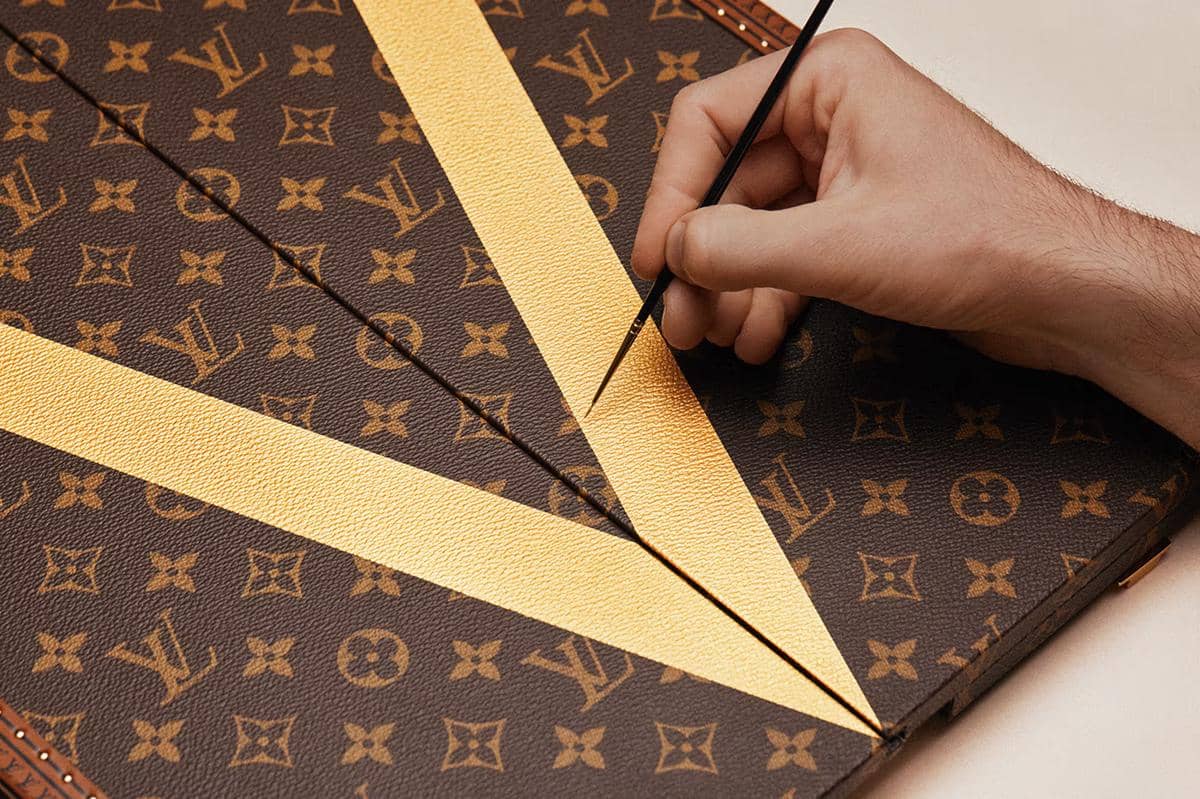 https___hypebeast.com_image_2026_07_15_louis-vuitton-fifa-world-cup-2026-bespoke-trophy-trunk-info-3.jpg