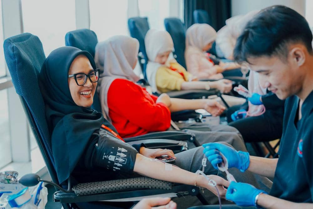 Donor Darah HY201255.jpg