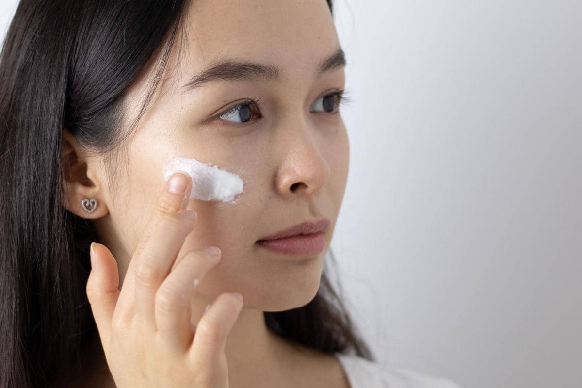 7 Moisturizer untuk Kulit Bertekstur, Lengkap dengan Harganya