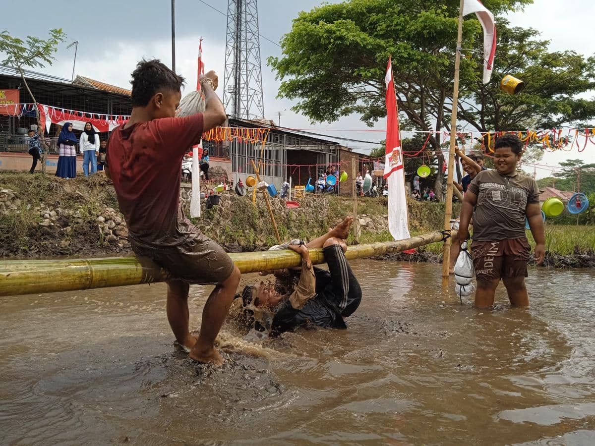 Lomba 17 Agustus