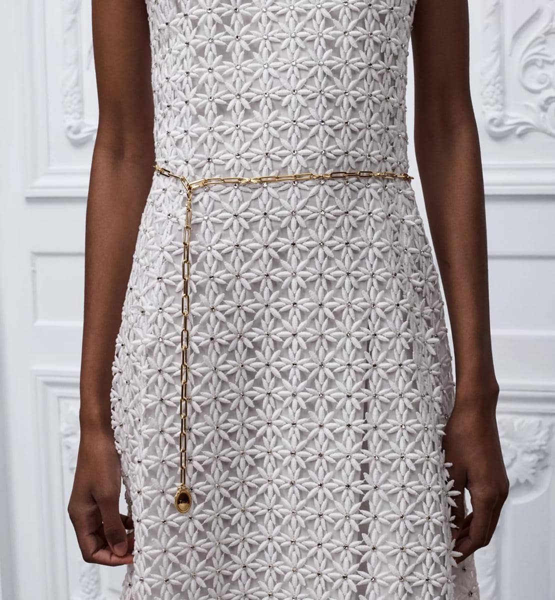 Rekomendasi ikat pinggang Christian Dior