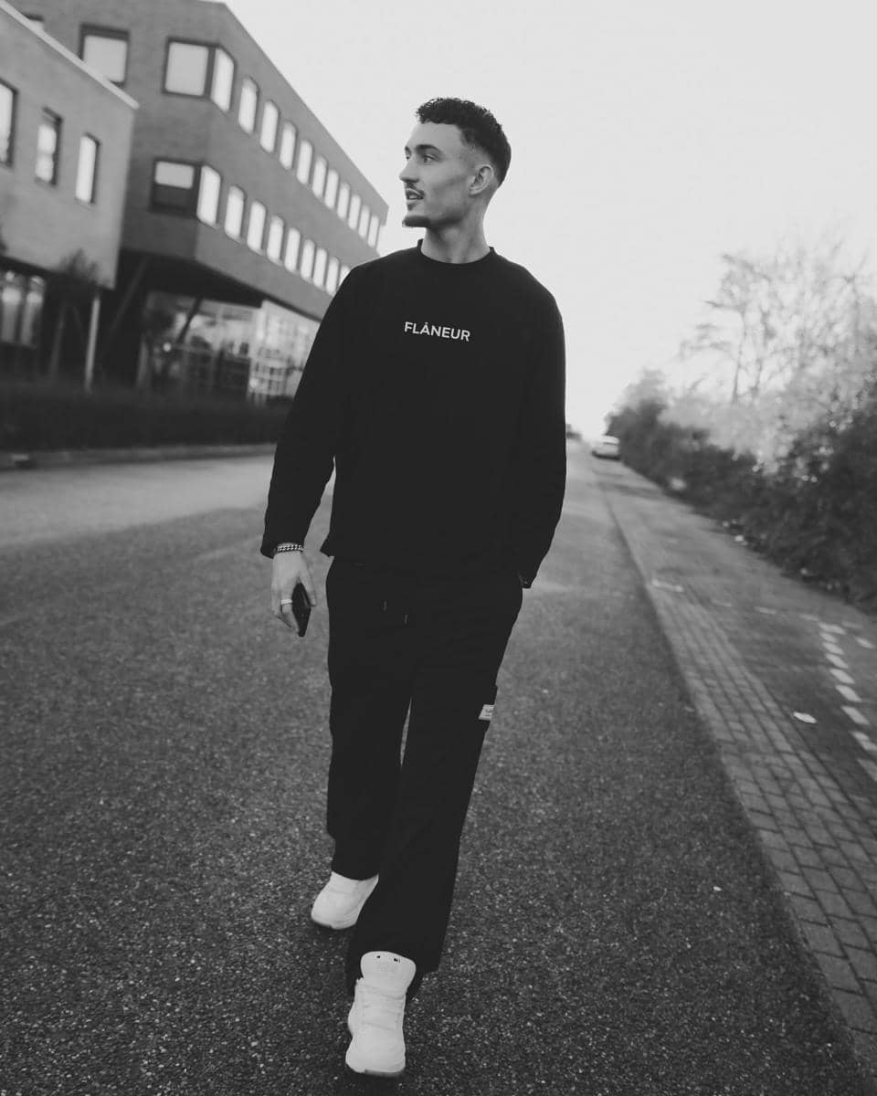 Ivar Jenner di Luar Lapangan (instagram.com/ivarjnr)