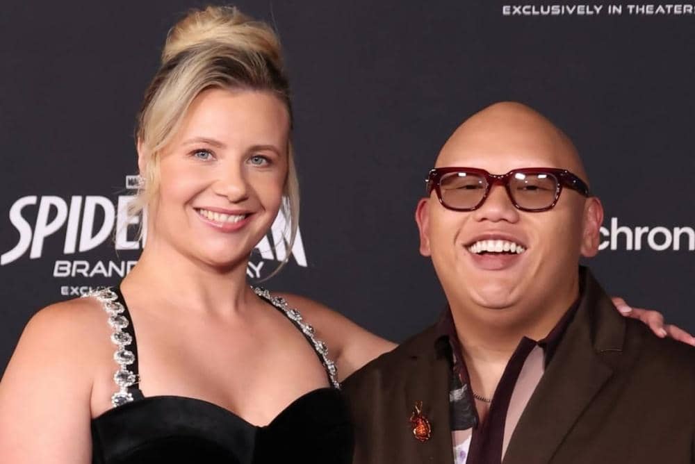 Kisah Cinta Jacob Batalon dan Veronica Leaho