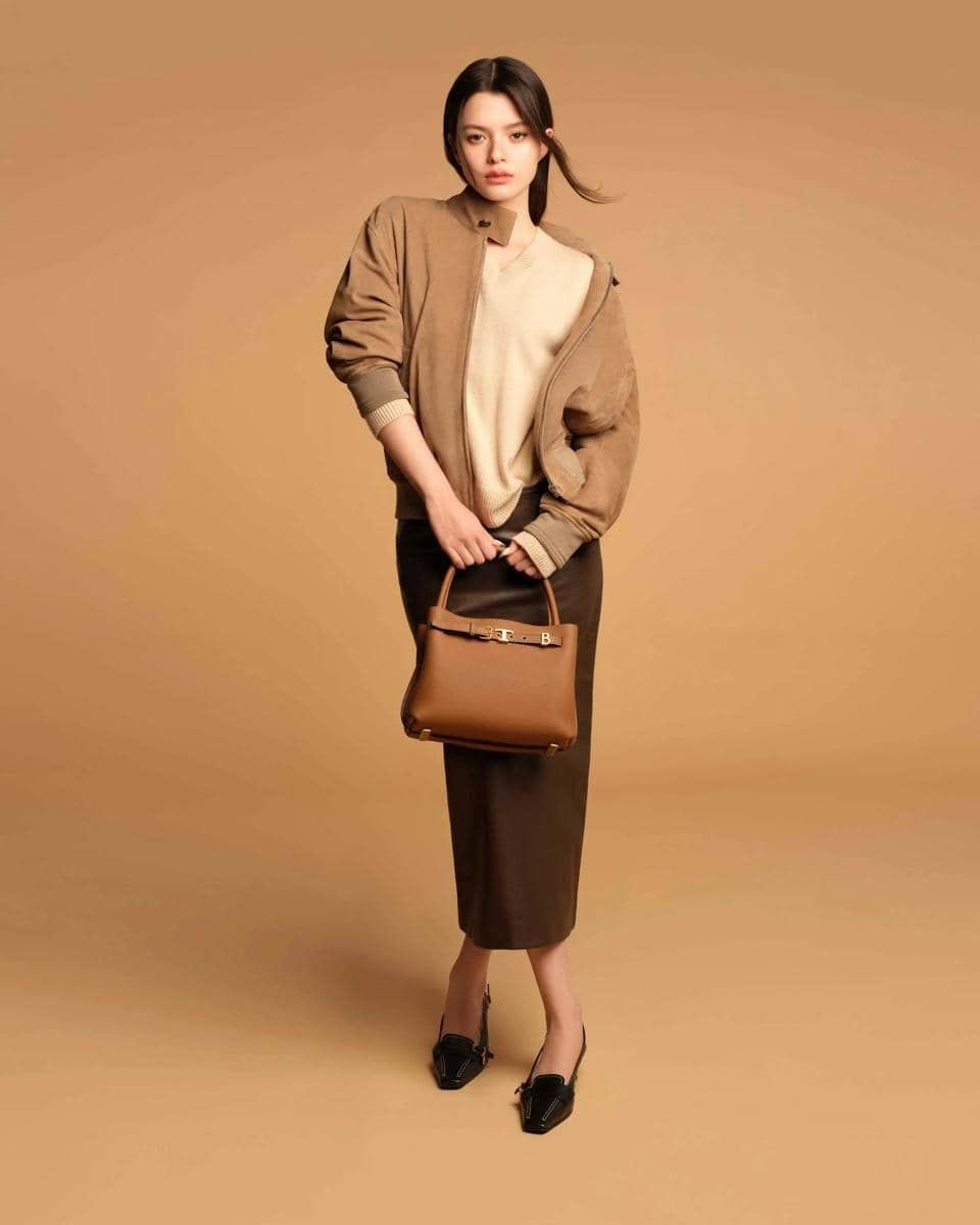 1785817339-tod_s-brand-ambassador-rebecca-patricia-armstrong-1-2.jpg