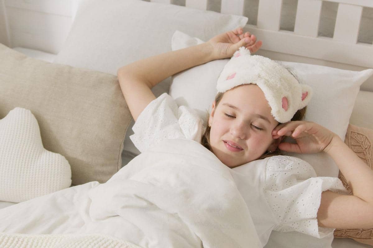 5 Manfaat Tidur Telentang untuk Kesehatan Kulit dan Tubuh