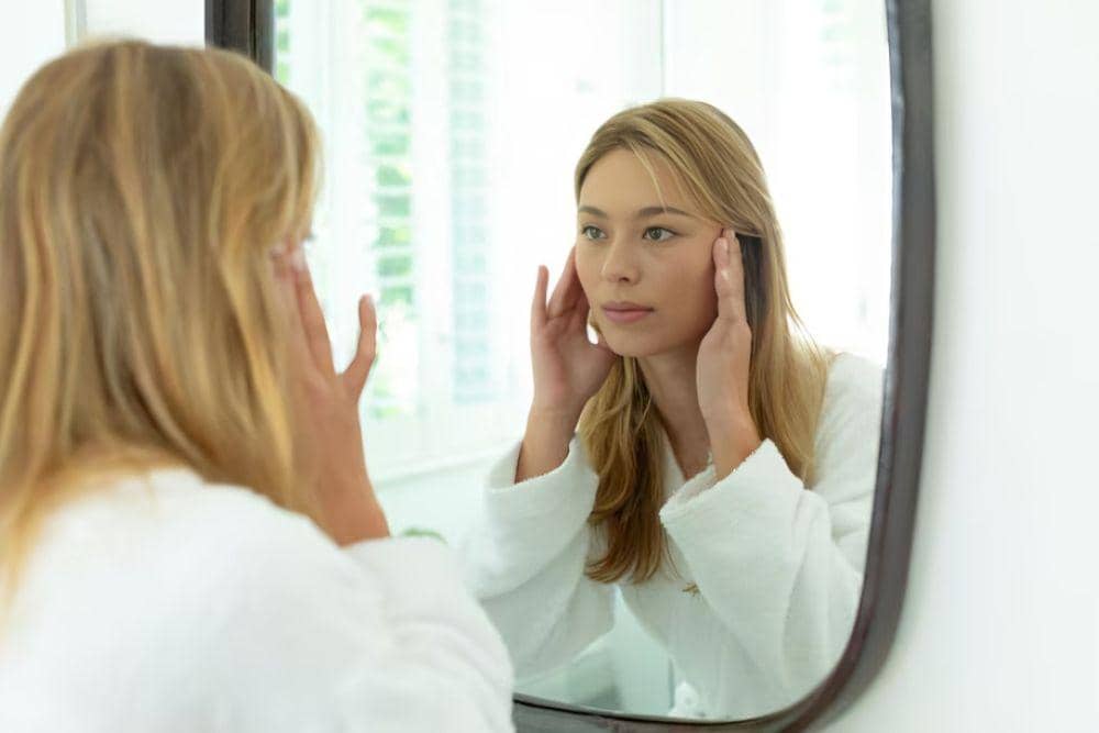 Cara Mengatasi Skin Tag di Kelopak Mata yang Ganggu Penampilan