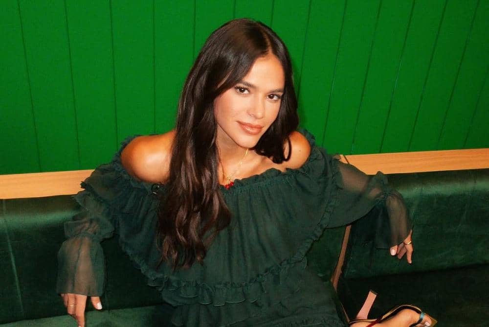 5 Fakta Keluarga Bruna Marquezine, Sosok Kekasih Shawn Mendes!