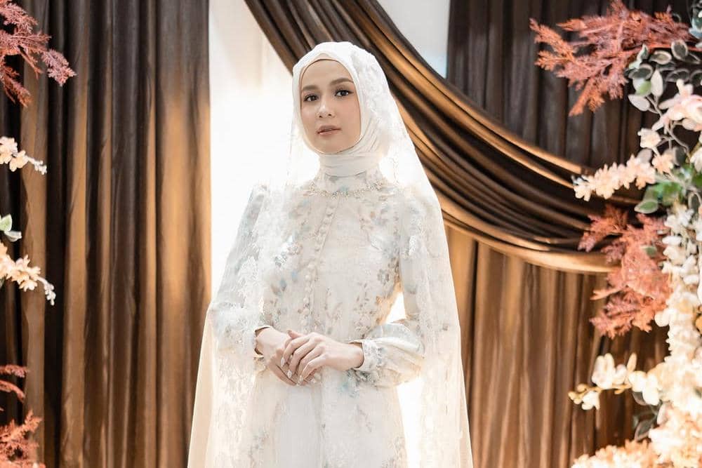 7 Potret Pengajian Dea Annisa Jelang Pernikahan, Haru Meminta Restu