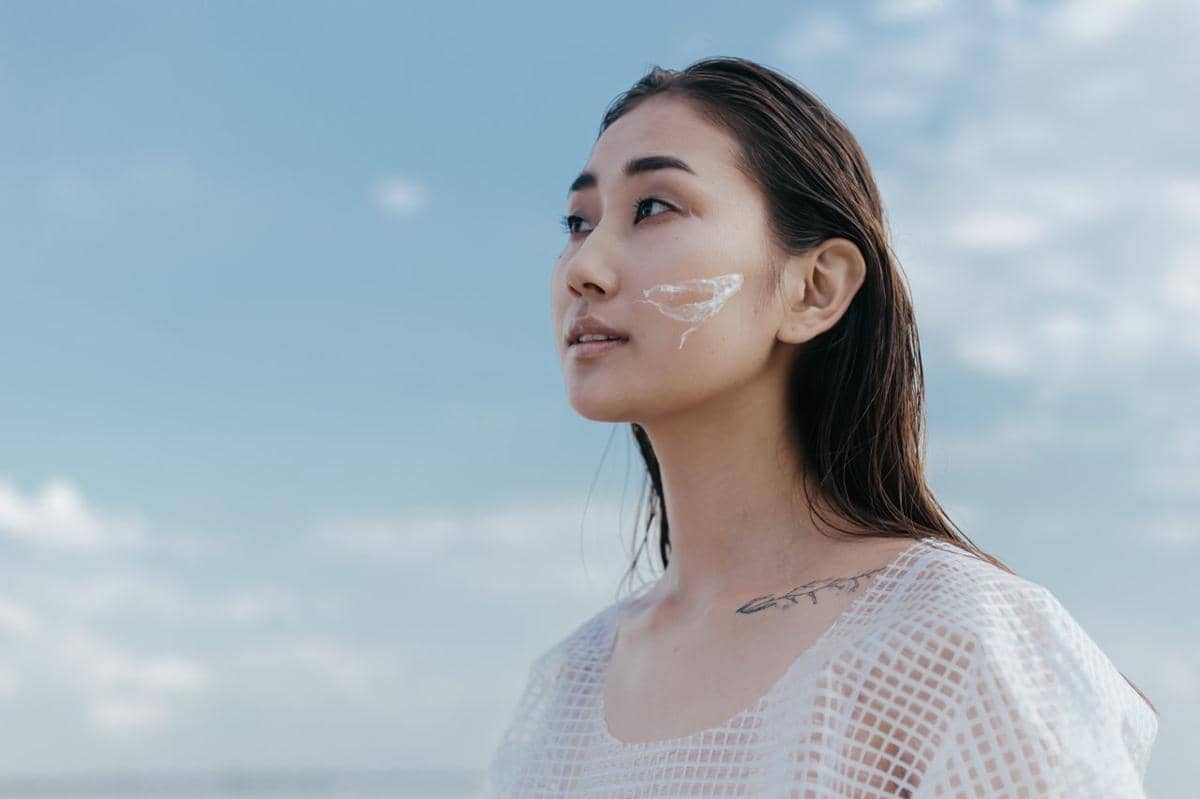 Skincare Setelah Penerbangan Panjang